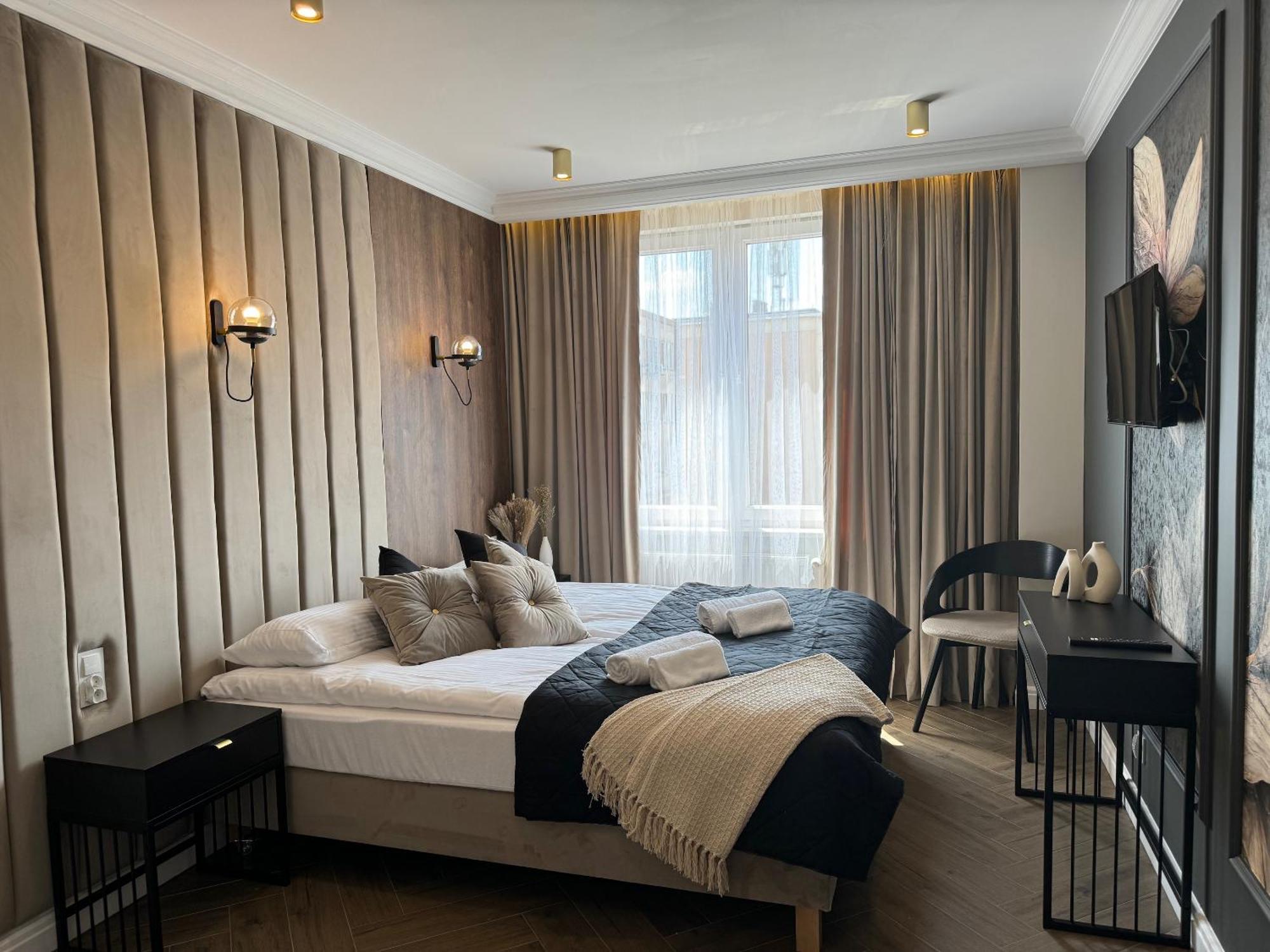 Family & Business Sauna No7 Zlota Centrum Vip Unikat - 3 Bedroom With Private Sauna, Jacuzzi, Balcony, Parking -totally New! *